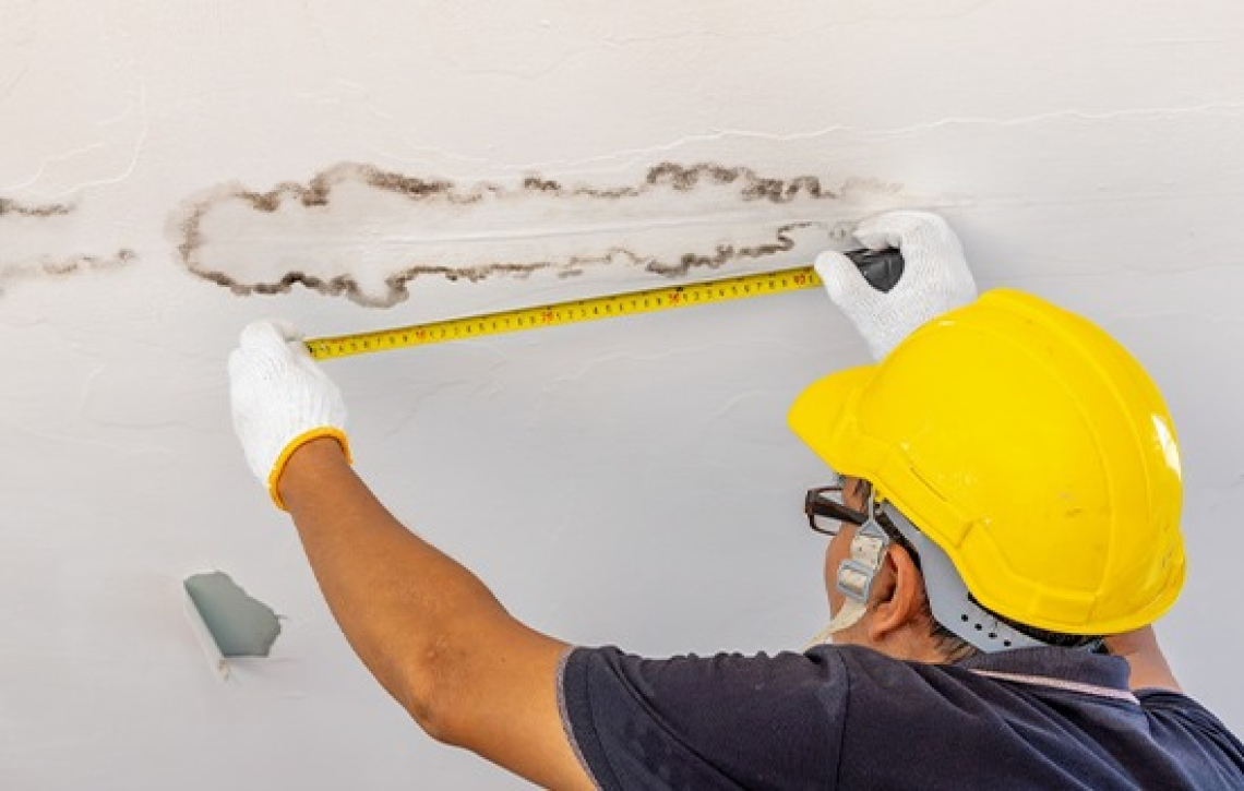 Construtora condenada a fazer reparos em imóvel entregue com vícios