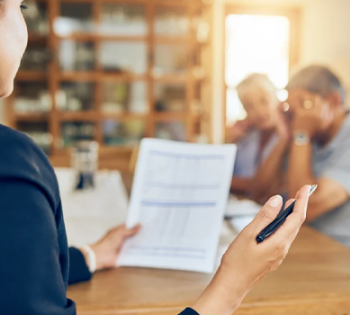 Artigo: Responsabilidade solidária do corretor em falhas da construtora, segundo STJ - por Gabriel Grigoletto Martins de Souza e Caio Montenegro Ricci