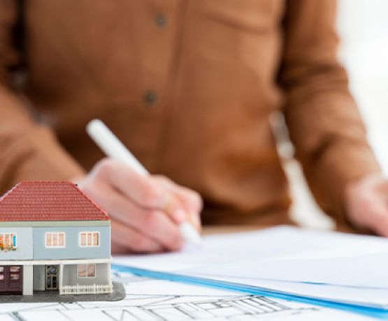 Falta de prova de inadimplência do devedor impede expropriação de imóvel